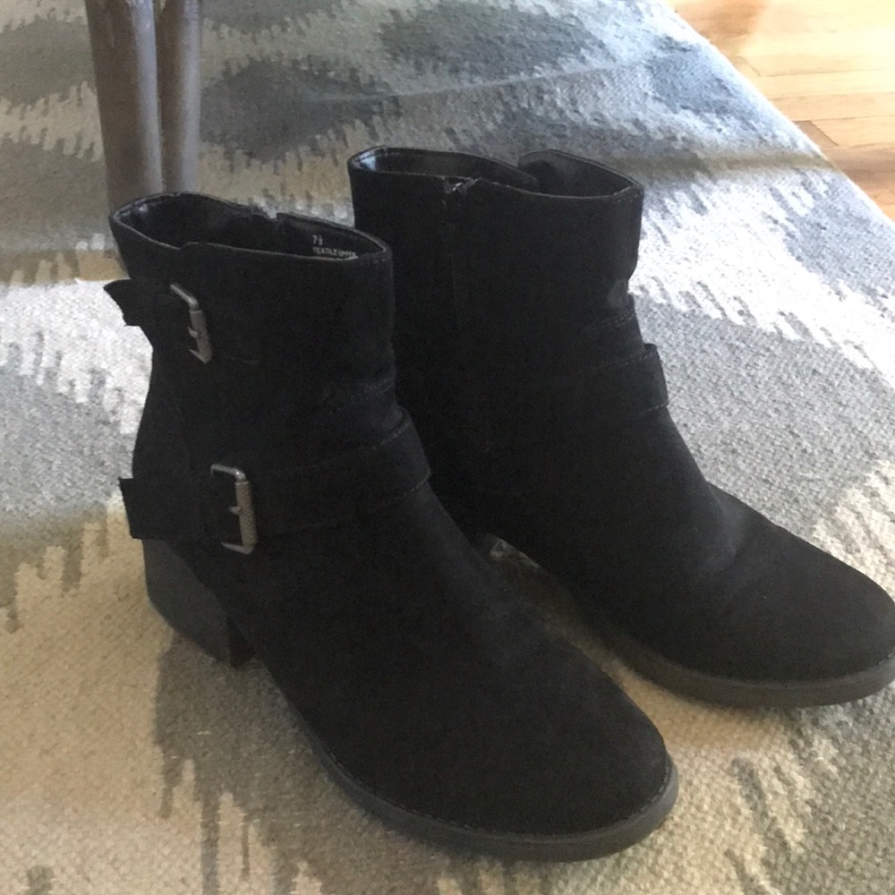 Dolce Vita ankle high boots